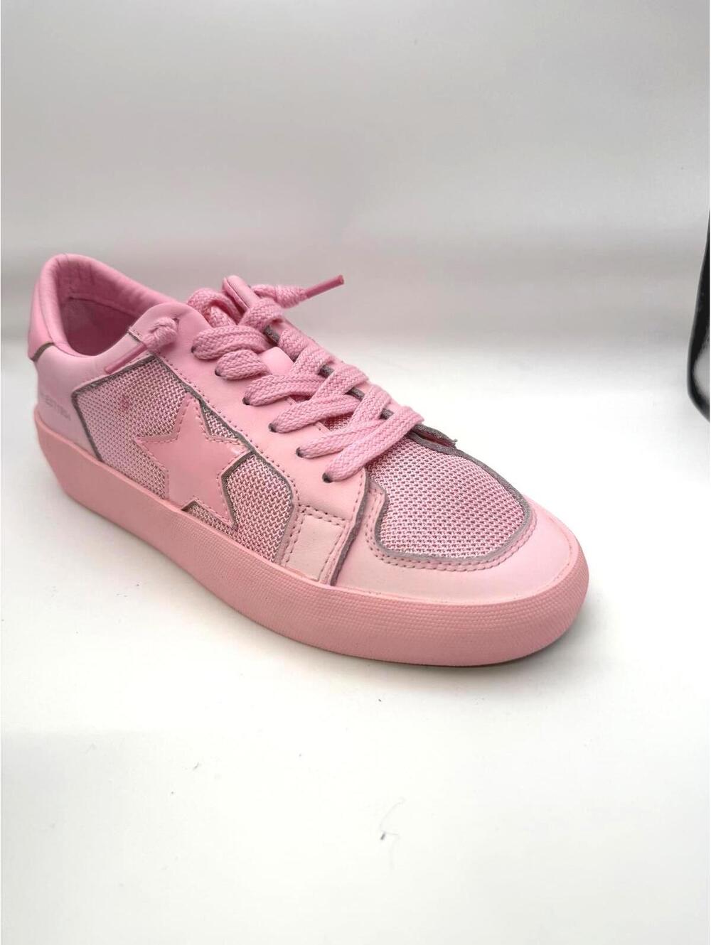 Vintage Havana Extra Pink Women's Sneakers with Black Sole Size 6